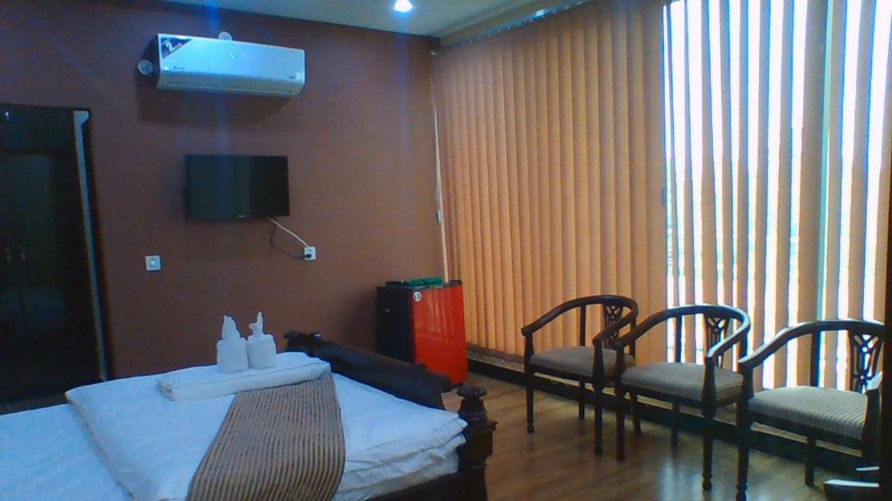 Red Roof Hotel Sahiwal 外观 照片